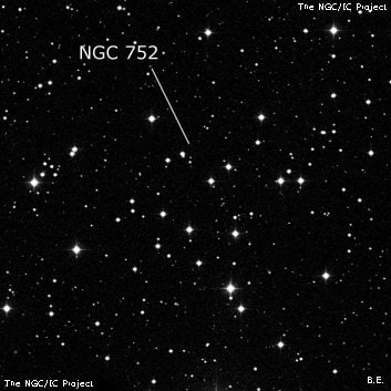 NGC 752 - рассеянное скопление звёзд. Описание NGC 752:, Рассеянное скопление в созвездии Андромеда