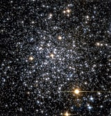 NGC 6352 - шаровое скопление звёзд. Описание NGC 6352:, Шаровое скопление в созвездии Жертвенник