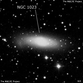 NGC 1023 - спиральная галактика с баром. Описание NGC 1023:, Галактика в созвездии Персей