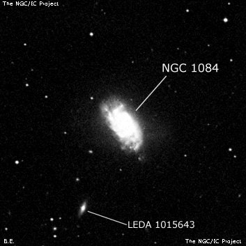 NGC 1084 - спиральная галактика. Описание NGC 1084:, Галактика в созвездии Эридан