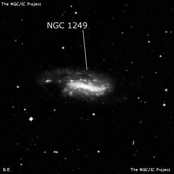 NGC 1249 - спиральная галактика с баром. Описание NGC 1249:, Галактика в созвездии Часы