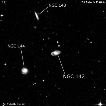 NGC 142 - спиральная галактика с баром. Описание NGC 142:, Галактика в созвездии Кит