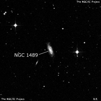NGC 1489 - спиральная галактика с баром. Описание NGC 1489:, Галактика в созвездии Эридан