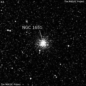 NGC 1651 - рассеянное скопление звёзд. Описание NGC 1651:, Шаровое скопление в созвездии Столовая Гора