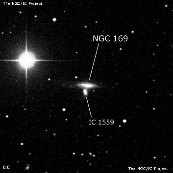 NGC 169 - спиральная галактика. Описание NGC 169:, Галактика в созвездии Андромеда