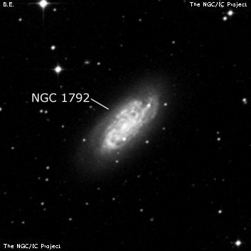 NGC 1792 - спиральная галактика с баром. Описание NGC 1792:, Галактика в созвездии Голубь