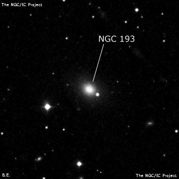 NGC 193 - спиральная галактика с баром. Описание NGC 193:, Галактика в созвездии Рыбы