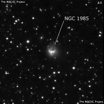NGC 1985 - туманность. Описание NGC 1985:, Отражательная туманность в созвездии Возничий