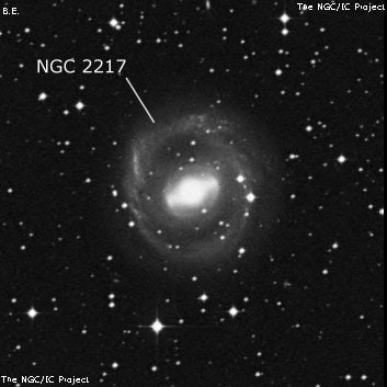 NGC 2217 - спиральная галактика с баром. Описание NGC 2217:, Галактика в созвездии Большой Пес