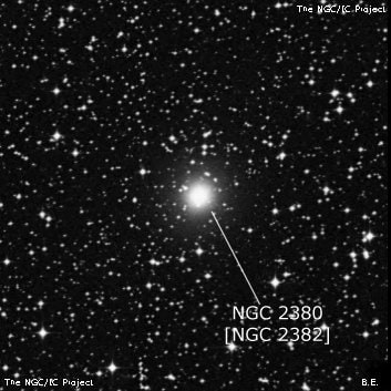 NGC 2380 - спиральная галактика с баром. Описание NGC 2380:, Объект глубокого космоса в созвездии Большой Пес