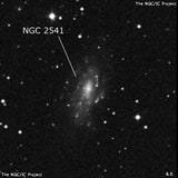 NGC 2541 - спиральная галактика с баром. Описание NGC 2541:, Галактика в созвездии Рысь