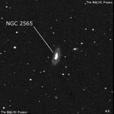 NGC 2565 - спиральная галактика с баром. Описание NGC 2565:, Галактика в созвездии Рак