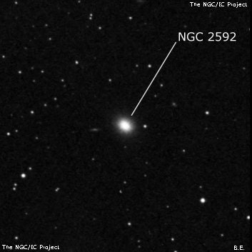 NGC 2592 - эллиптическая галактика. Описание NGC 2592:, Галактика в созвездии Рак