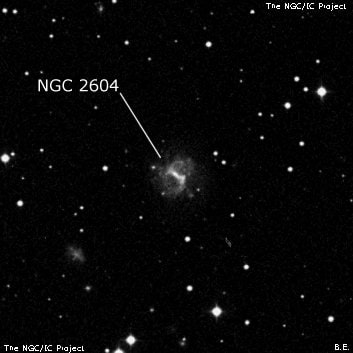 NGC 2604 - спиральная галактика с баром. Описание NGC 2604:, Галактика в созвездии Рак