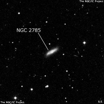 NGC 2785 - галактика неправильной формы. Описание NGC 2785:, Галактика в созвездии Рысь