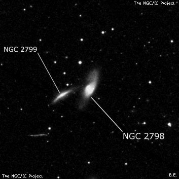 NGC 2798 - спиральная галактика с баром. Описание NGC 2798:, Галактика в созвездии Рысь