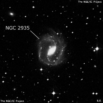NGC 2935 - спиральная галактика с баром. Описание NGC 2935:, Галактика в созвездии Гидра