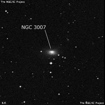 NGC 3007 - линзовидная галактика. Описание NGC 3007:, Галактика в созвездии Секстант