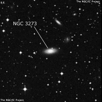 NGC 3273 - спиральная галактика с баром. Описание NGC 3273:, Галактика в созвездии Насос