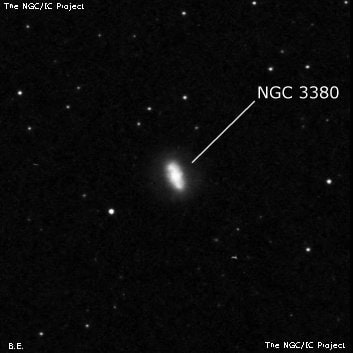NGC 3380 - спиральная галактика с баром. Описание NGC 3380:, Галактика в созвездии Малый Лев