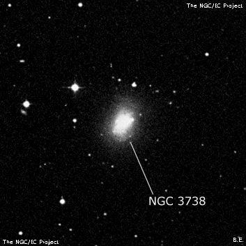 NGC 3738 - галактика неправильной формы. Описание NGC 3738:, Галактика в созвездии Большая Медведица