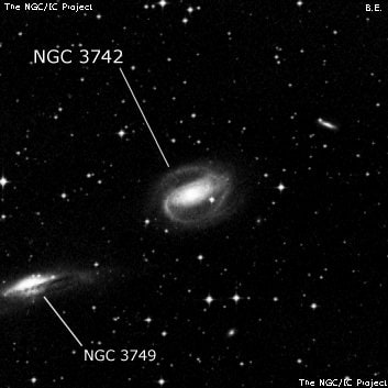 NGC 3742 - спиральная галактика с баром. Описание NGC 3742:, Галактика в созвездии Центавр