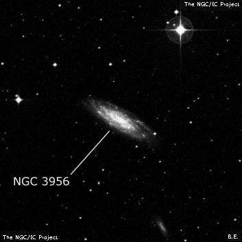 NGC 3956 - спиральная галактика с баром. Описание NGC 3956:, Галактика в созвездии Чаша