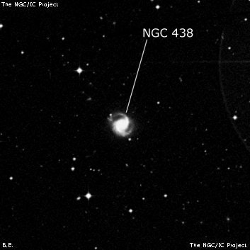 NGC 438 - спиральная галактика с баром. Описание NGC 438:, Галактика в созвездии Скульптор