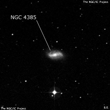 NGC 4385 - спиральная галактика с баром. Описание NGC 4385:, Галактика в созвездии Дева