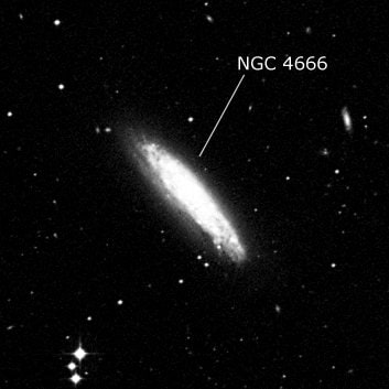 NGC 4666 - спиральная галактика с баром. Описание NGC 4666:, Галактика в созвездии Дева