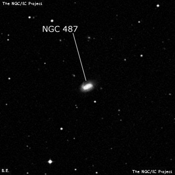 NGC 487 - спиральная галактика. Описание NGC 487:, Галактика в созвездии Кит