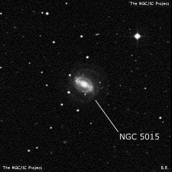 NGC 5015 - спиральная галактика с баром. Описание NGC 5015:, Галактика в созвездии Дева