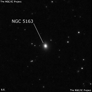 NGC 5163 - эллиптическая галактика. Описание NGC 5163:, Галактика в созвездии Большая Медведица
