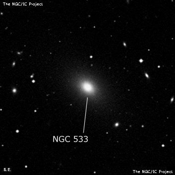 NGC 533 - эллиптическая галактика. Описание NGC 533:, Галактика в созвездии Кит