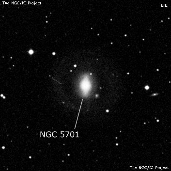 NGC 5701 - спиральная галактика с баром. Описание NGC 5701:, Галактика в созвездии Дева