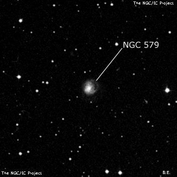 NGC 579 - спиральная галактика. Описание NGC 579:, Галактика в созвездии Треугольник