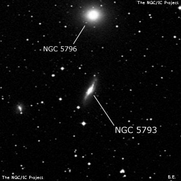 NGC 5793 - спиральная галактика. Описание NGC 5793:, Галактика в созвездии Весы
