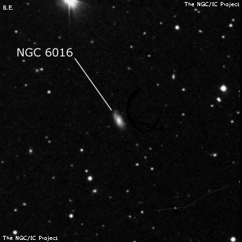 NGC 6016 - спиральная галактика с баром. Описание NGC 6016:, Галактика в созвездии Северная Корона