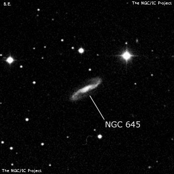 NGC 645 - спиральная галактика с баром. Описание NGC 645:, Галактика в созвездии Рыбы