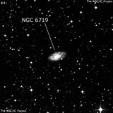 NGC 6719 - спиральная галактика. Описание NGC 6719:, Галактика в созвездии Павлин
