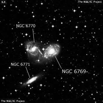 NGC 6769 - спиральная галактика с баром. Описание NGC 6769:, Галактика в созвездии Павлин