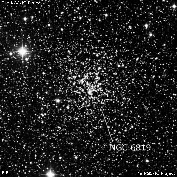 NGC 6819 - рассеянное скопление звёзд. Описание NGC 6819:, Рассеянное скопление в созвездии Лебедь