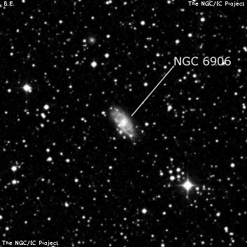 NGC 6906 - спиральная галактика с баром. Описание NGC 6906:, Галактика в созвездии Орел