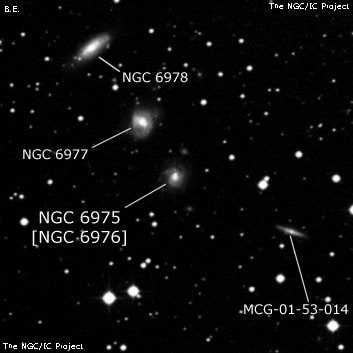 NGC 6975 - галактика. Описание NGC 6975:, Объект глубокого космоса в созвездии Водолей