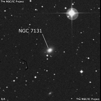 NGC 7131 - линзовидная галактика. Описание NGC 7131:, Галактика в созвездии Козерог