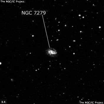 NGC 7279 - спиральная галактика с баром. Описание NGC 7279:, Галактика в созвездии Южная Рыба
