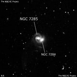 NGC 7285 - спиральная галактика с баром. Описание NGC 7285:, Галактика в созвездии Водолей