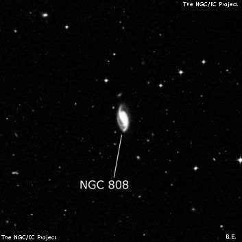 NGC 808 - спиральная галактика с баром. Описание NGC 808:, Галактика в созвездии Кит
