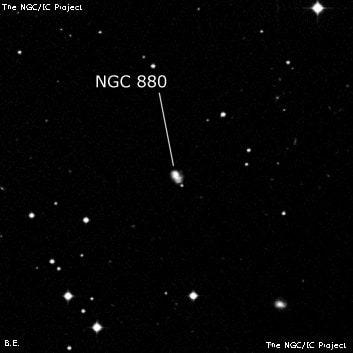 NGC 880 - галактика. Описание NGC 880:, Галактика в созвездии Кит