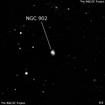 NGC 902 - спиральная галактика с баром. Описание NGC 902:, Галактика в созвездии Кит